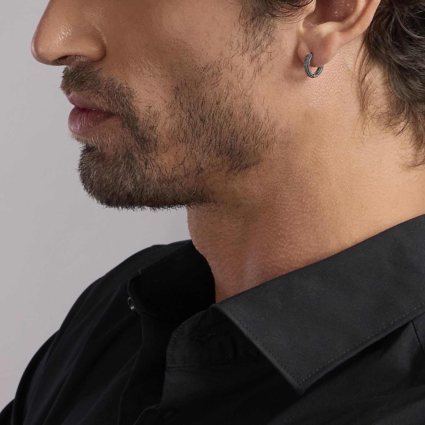 Mono orecchino a cerchio Mabina uomo Borchiato