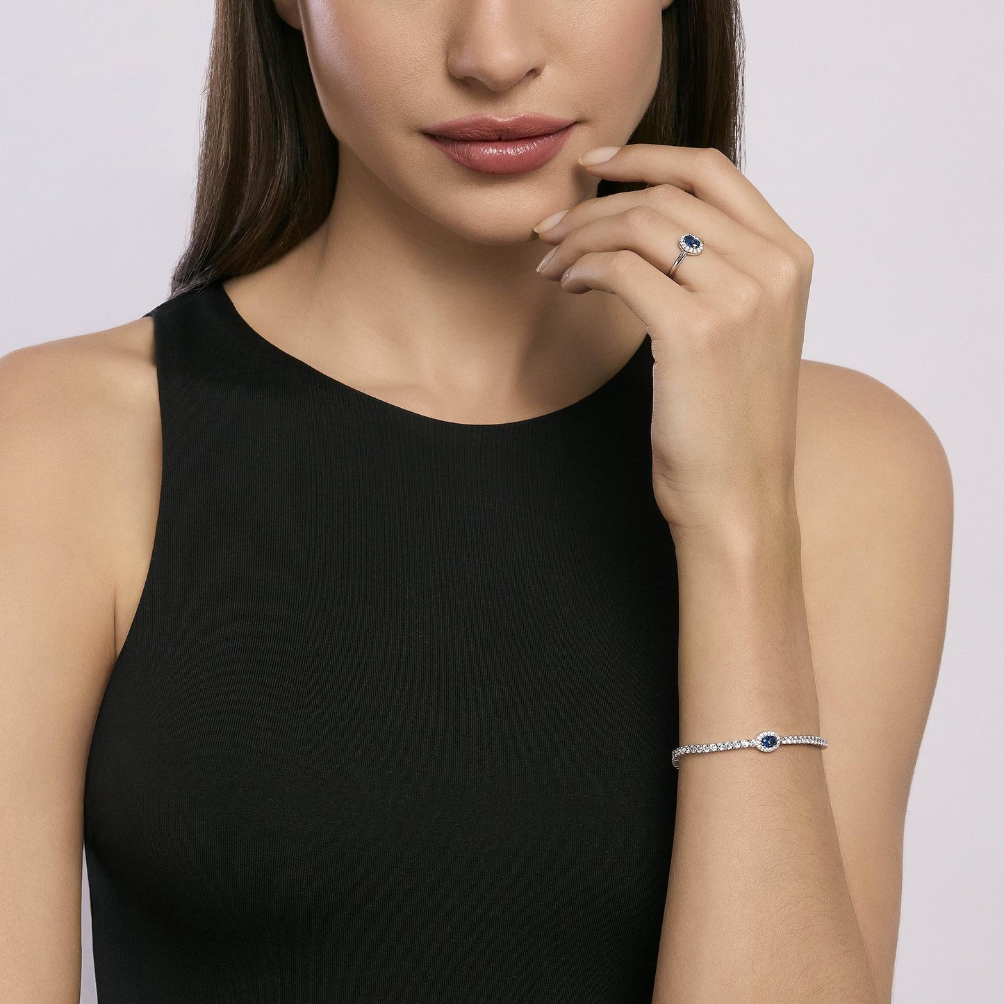 Anello Mabina donna Zaffiro ovale Cool or rétro?
