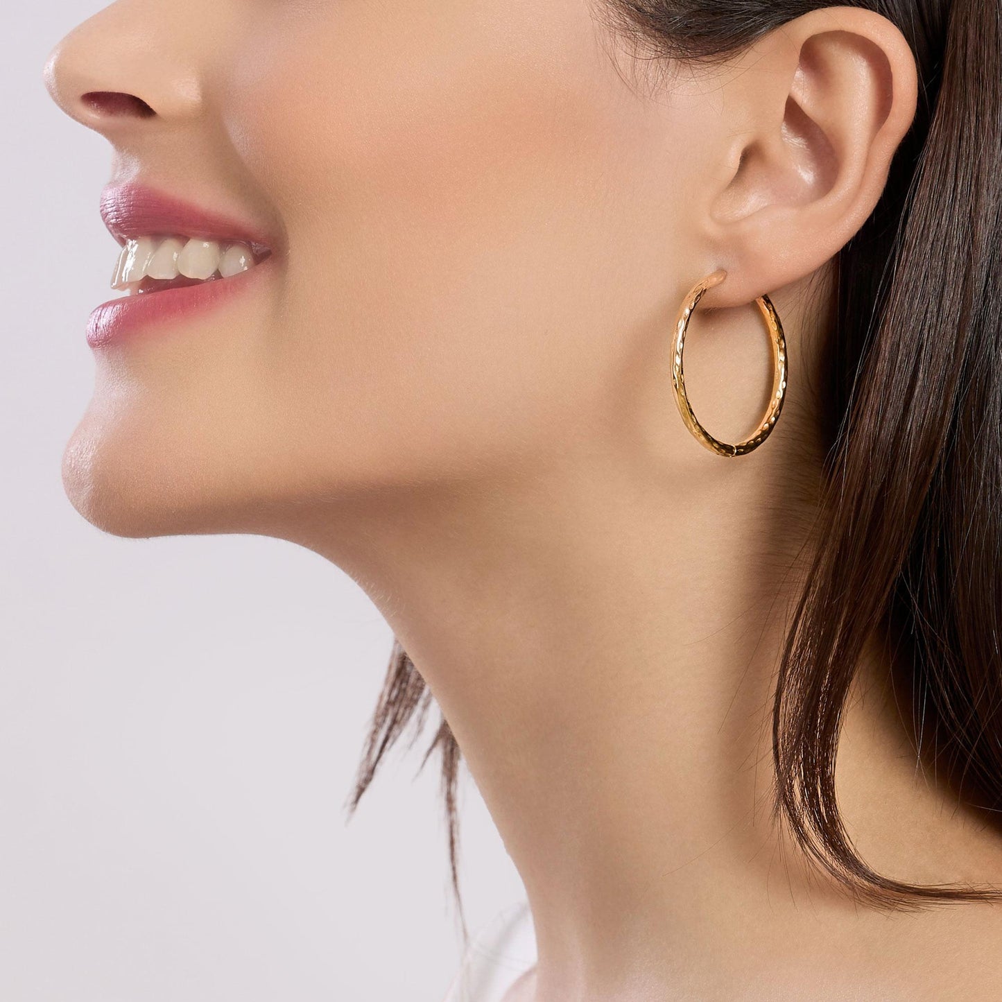 Orecchini Kidult Style donna Cerchio martellato gold
