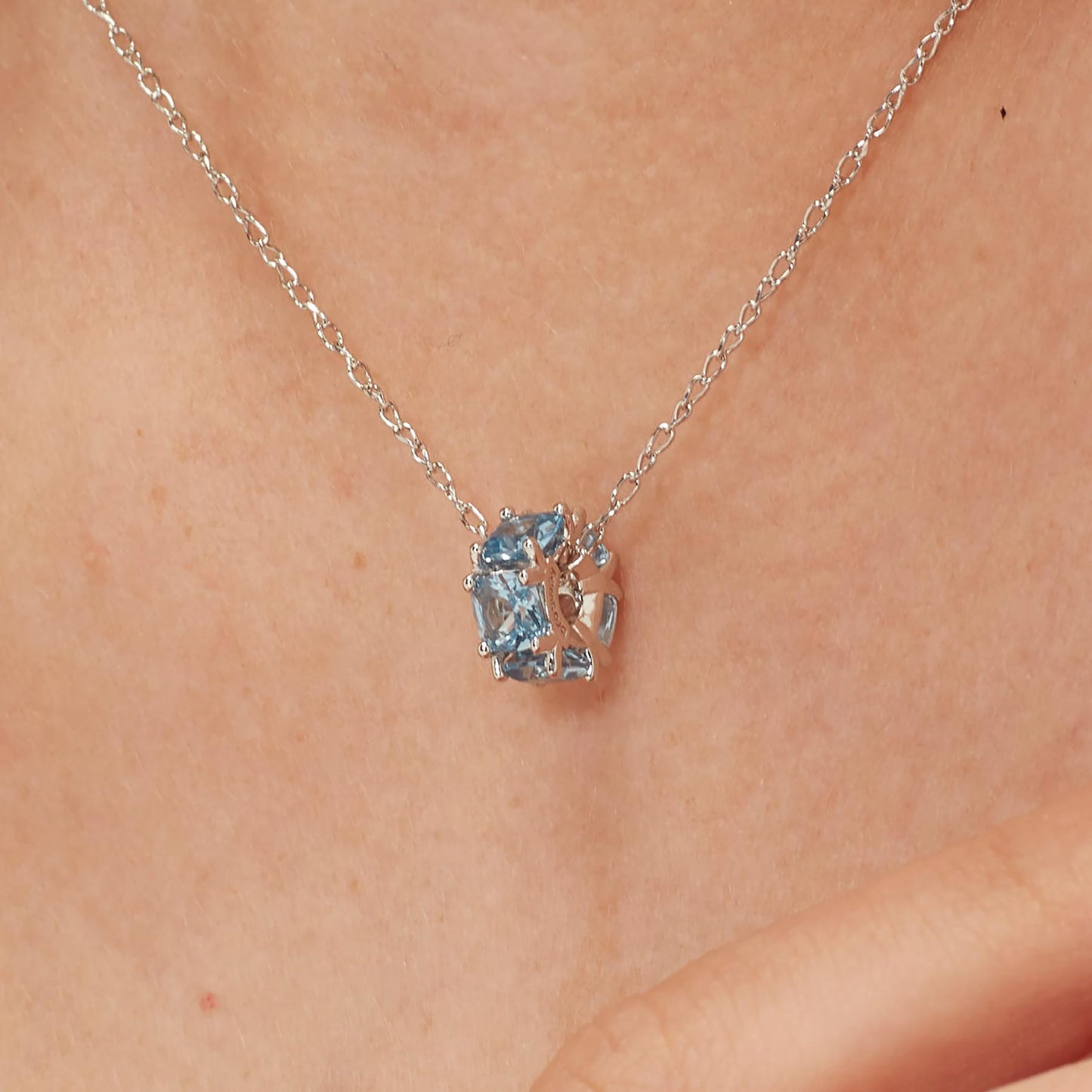 Charm argento Fancy light sapphire