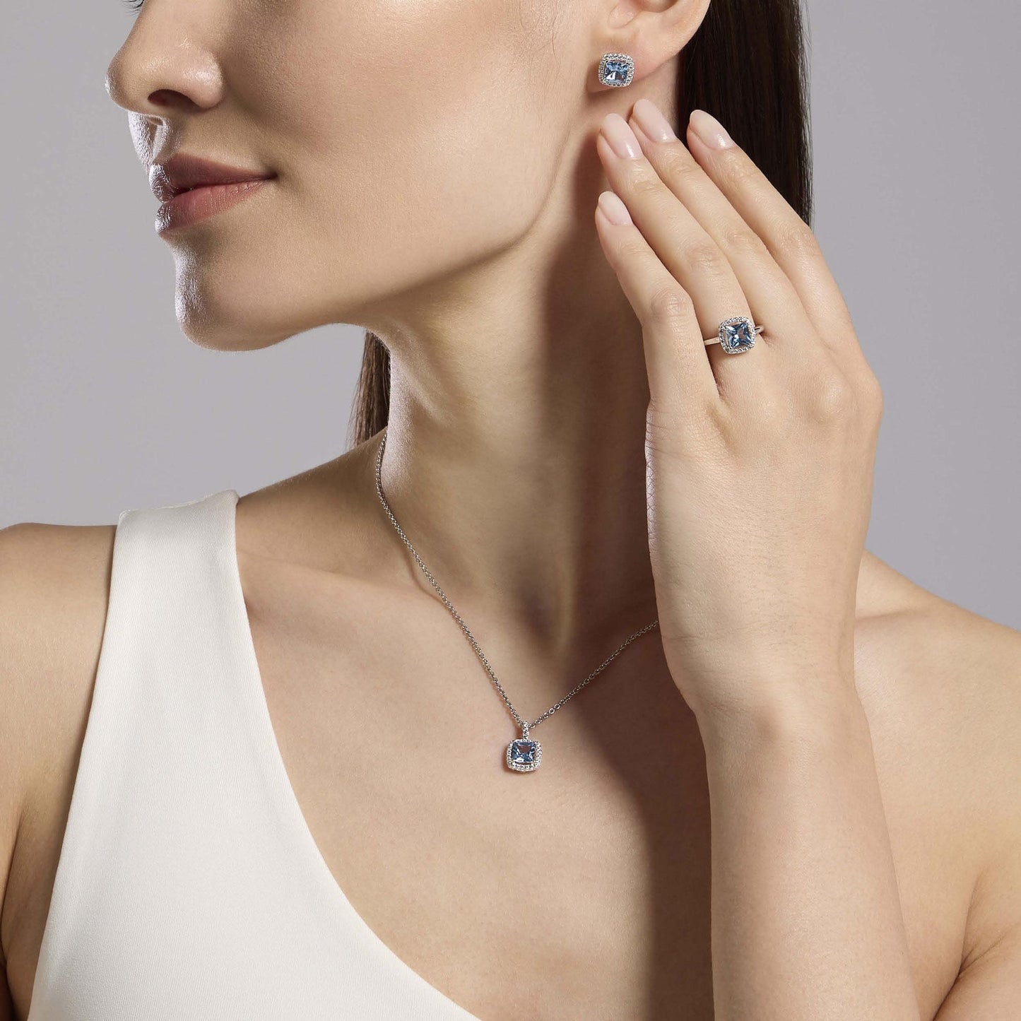 Collana Mabina donna Acquamarina sintetica taglio princess