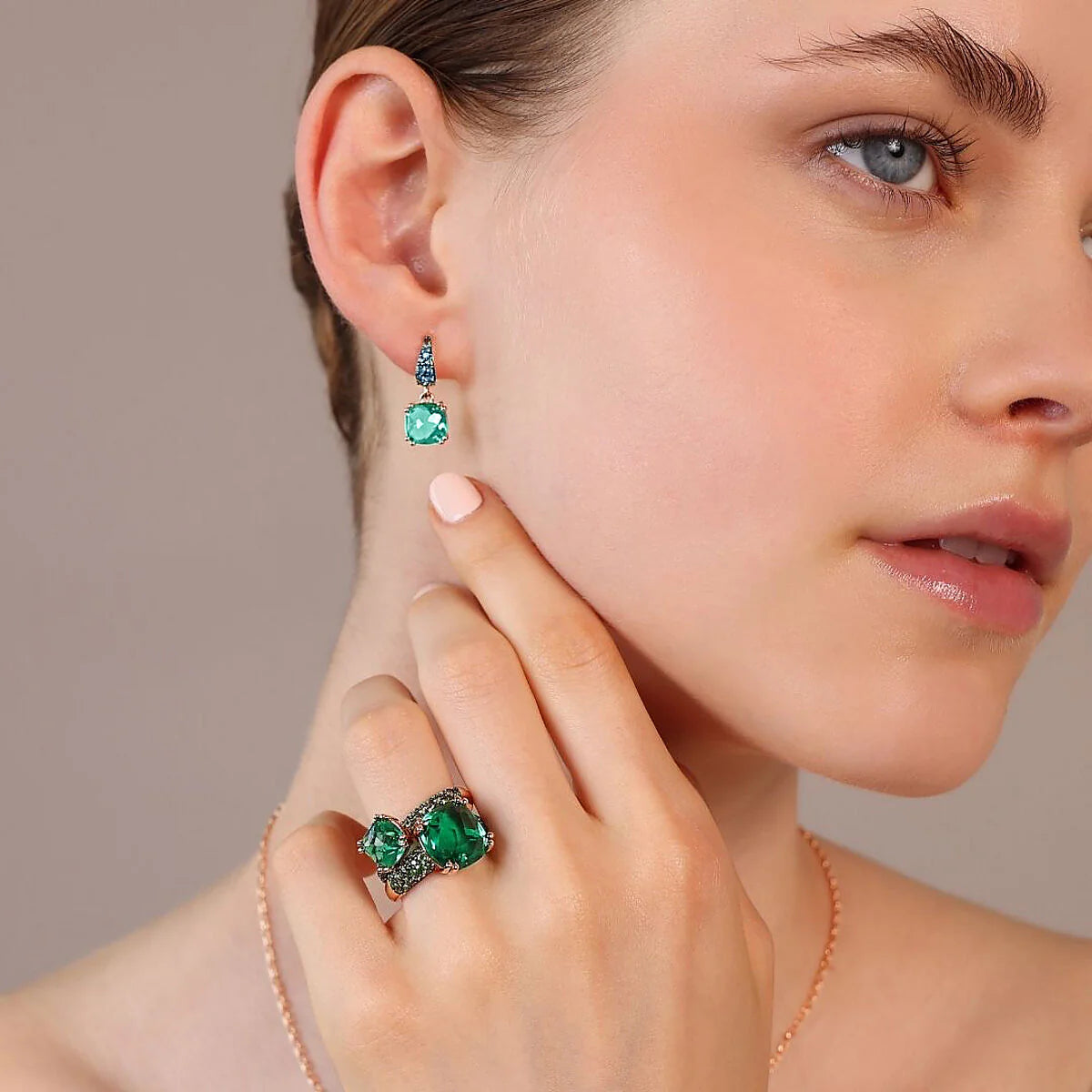 Orecchini pendenti Bronzallure Prisma Gem Quadrata e Pavé Green