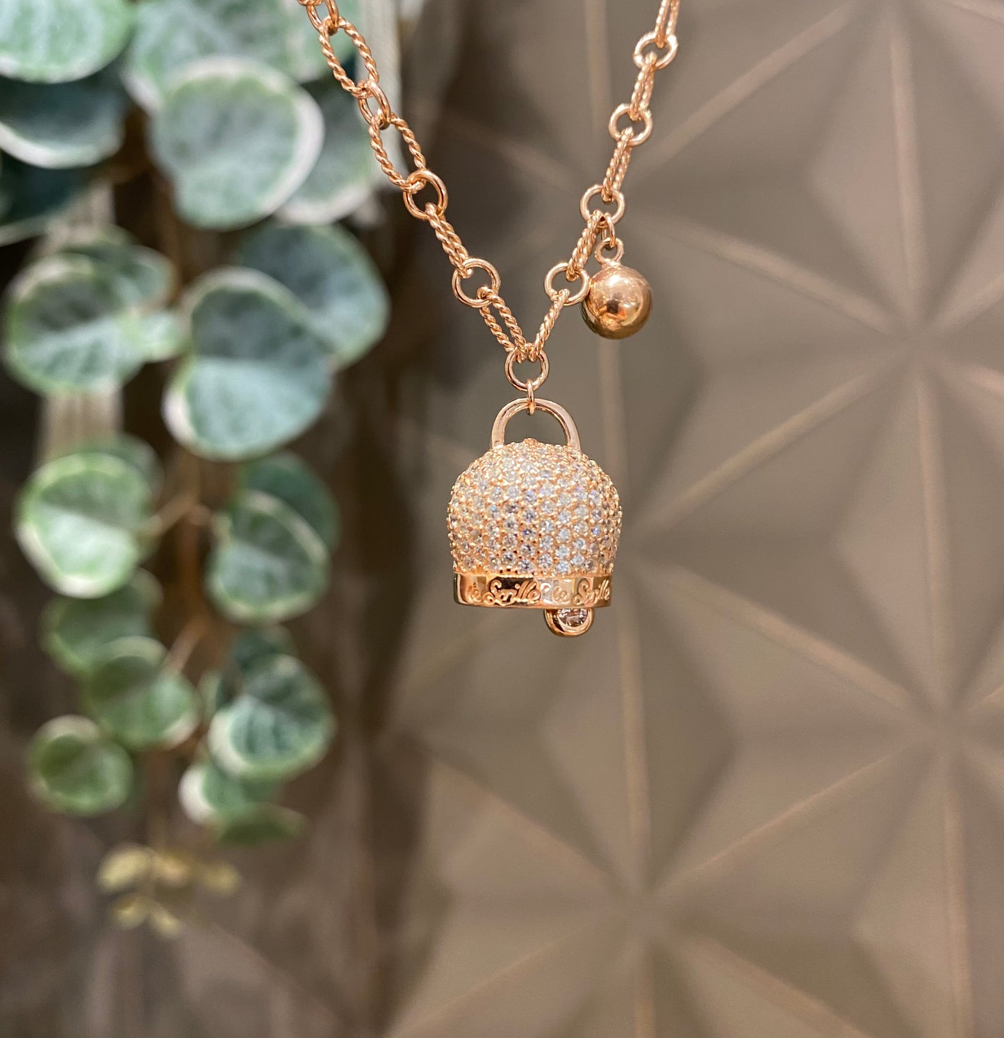 Collana Rocce campanellino