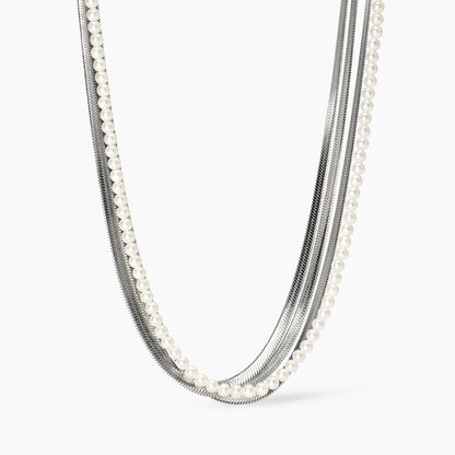 Collana Kidult Style 14 catene e perle conchiglia