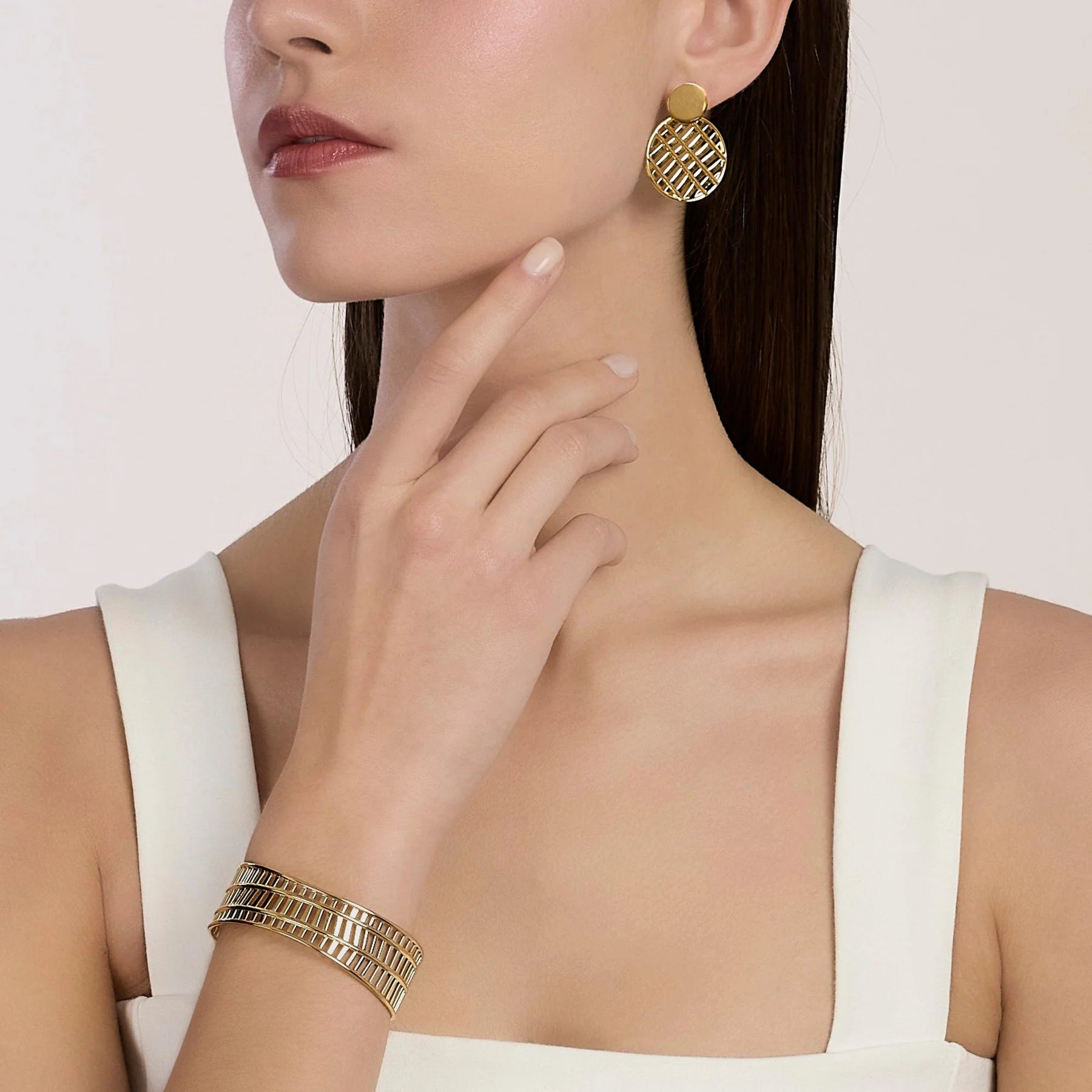 Orecchini Kidult donna Style Tondi con pendente cerchio gold