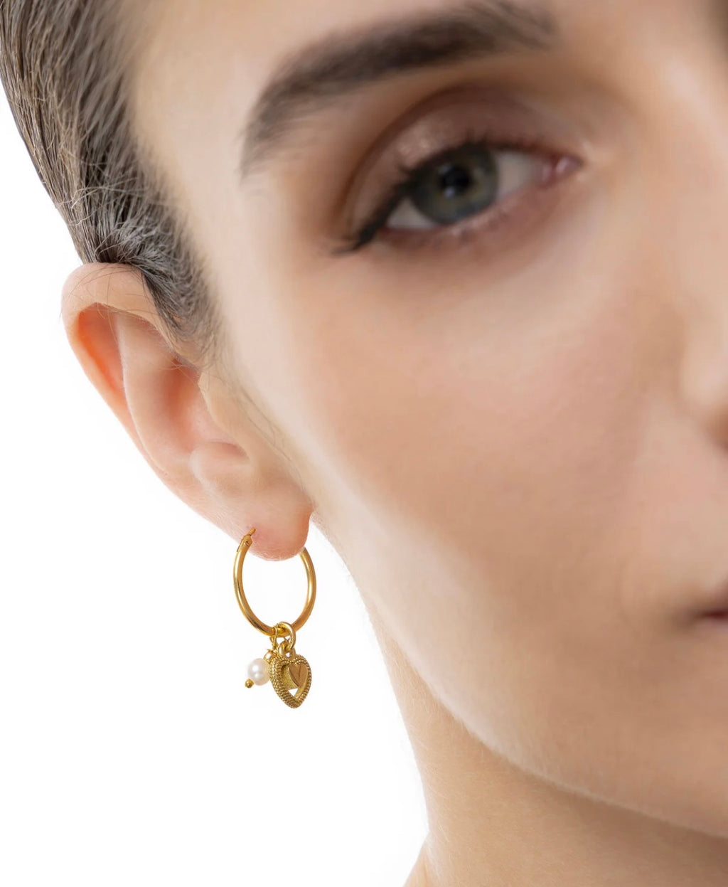 Orecchini Vestopazzo donna a cerchio con perle e charm cuore