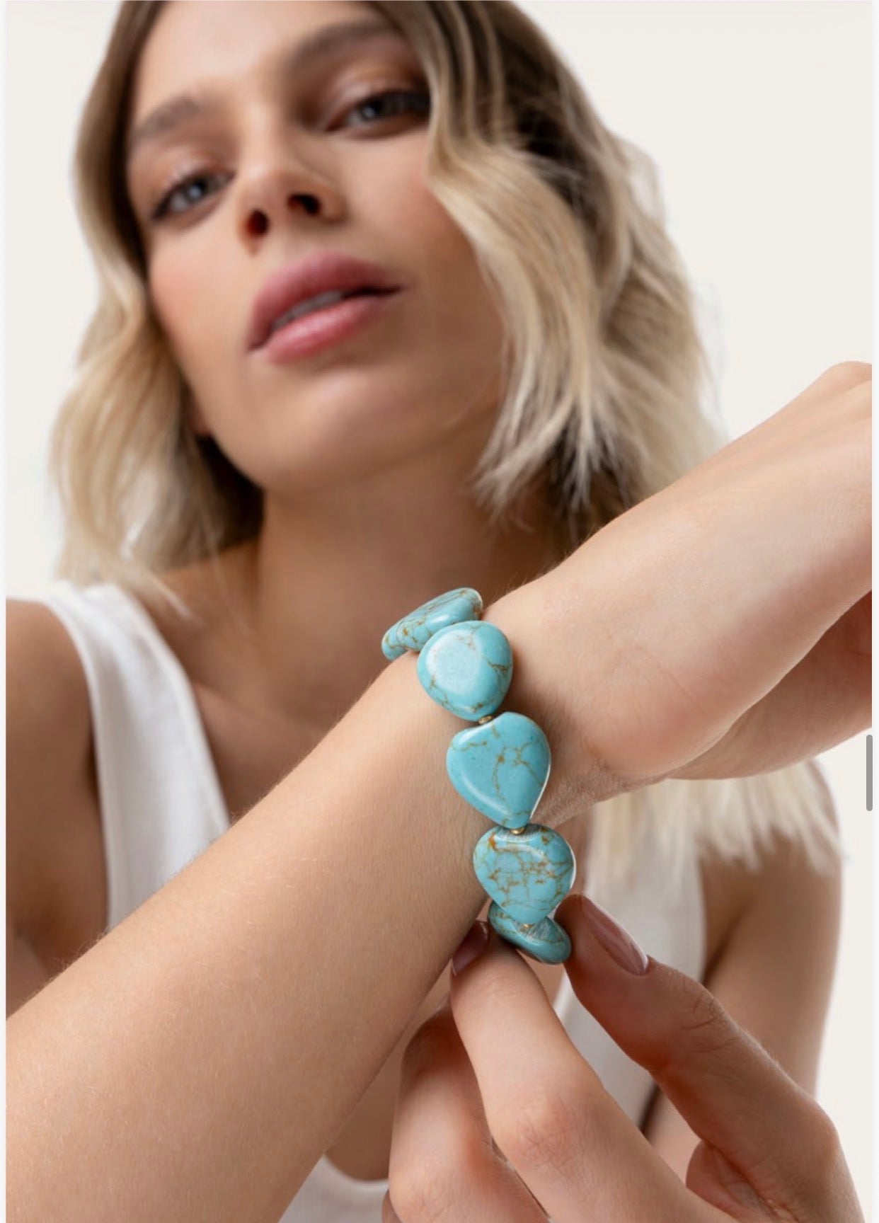 Bracciale Vestopazzo Coral Elastico cuori turchese