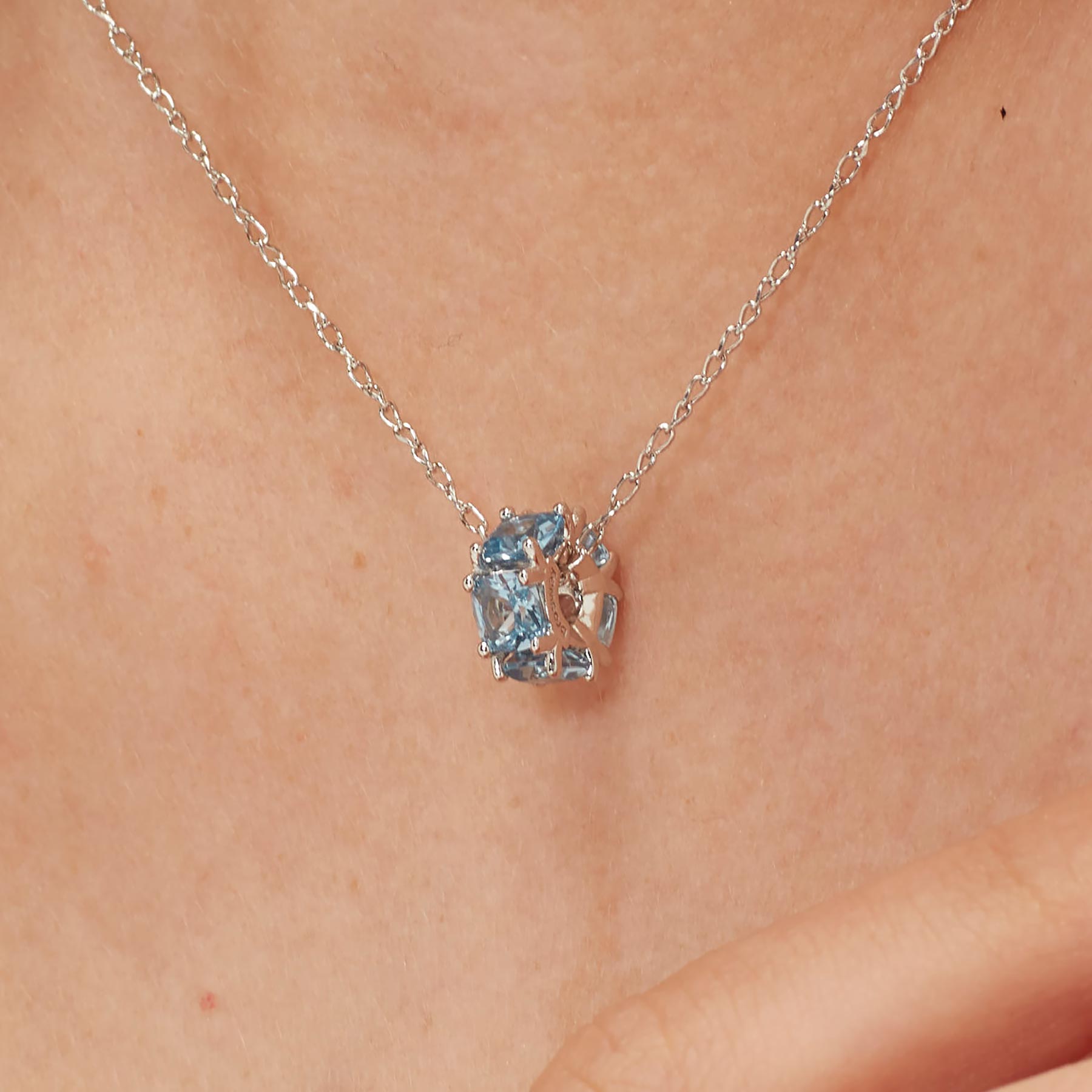 Charm argento Fancy light sapphire