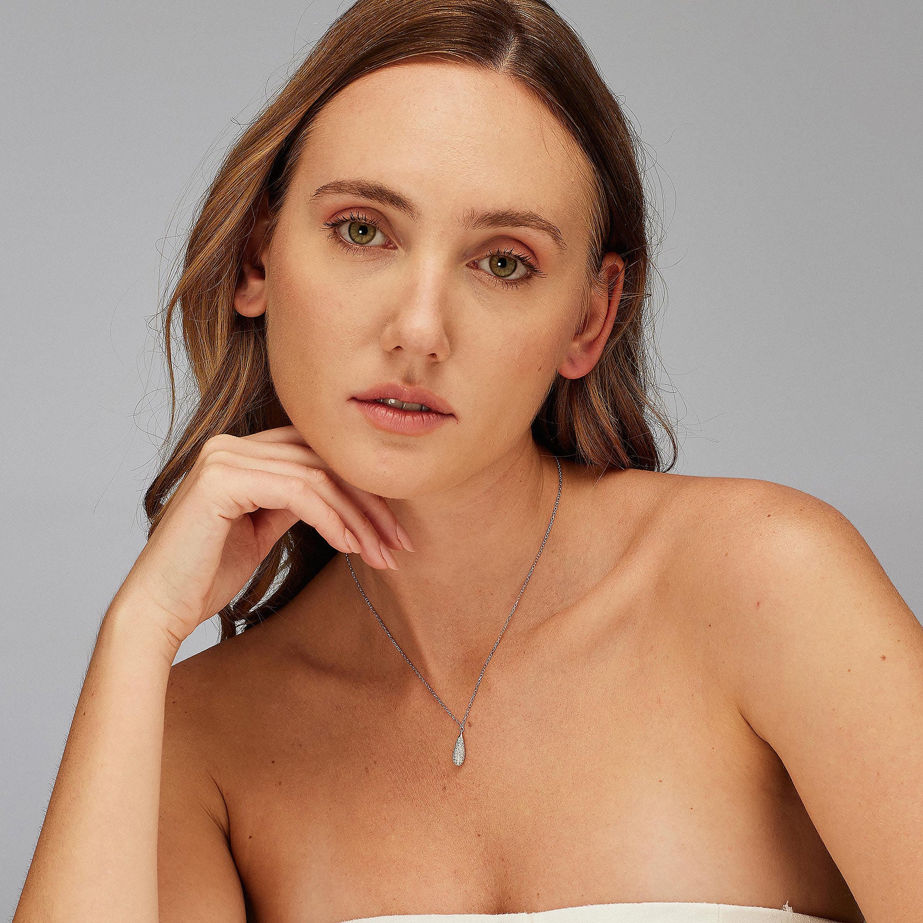 Collana Brosway Fancy Infinite white Goccia pavè piccola