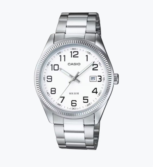 Orologio analogico Casio uomo fondo bianco con numeri