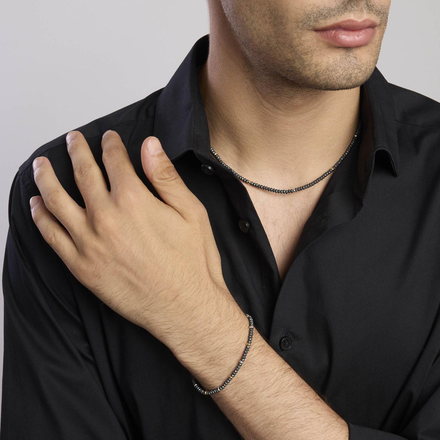 Bracciale Mabina uomo Ematite e inserti dorati