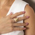 Anello donna Etrusca a Fascia Martellato in Argento 925 Placcato Oro Giallo 18kt Graduato con Pavé in Cubic Zirconia