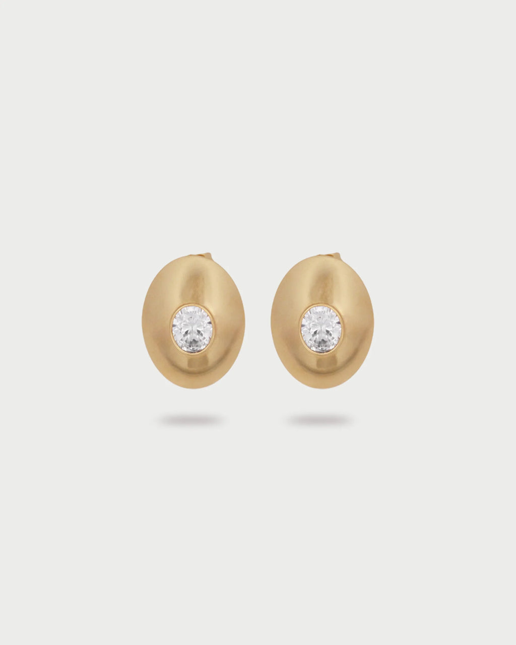 Orecchini Rue des Mille Alma Bottone oval cut