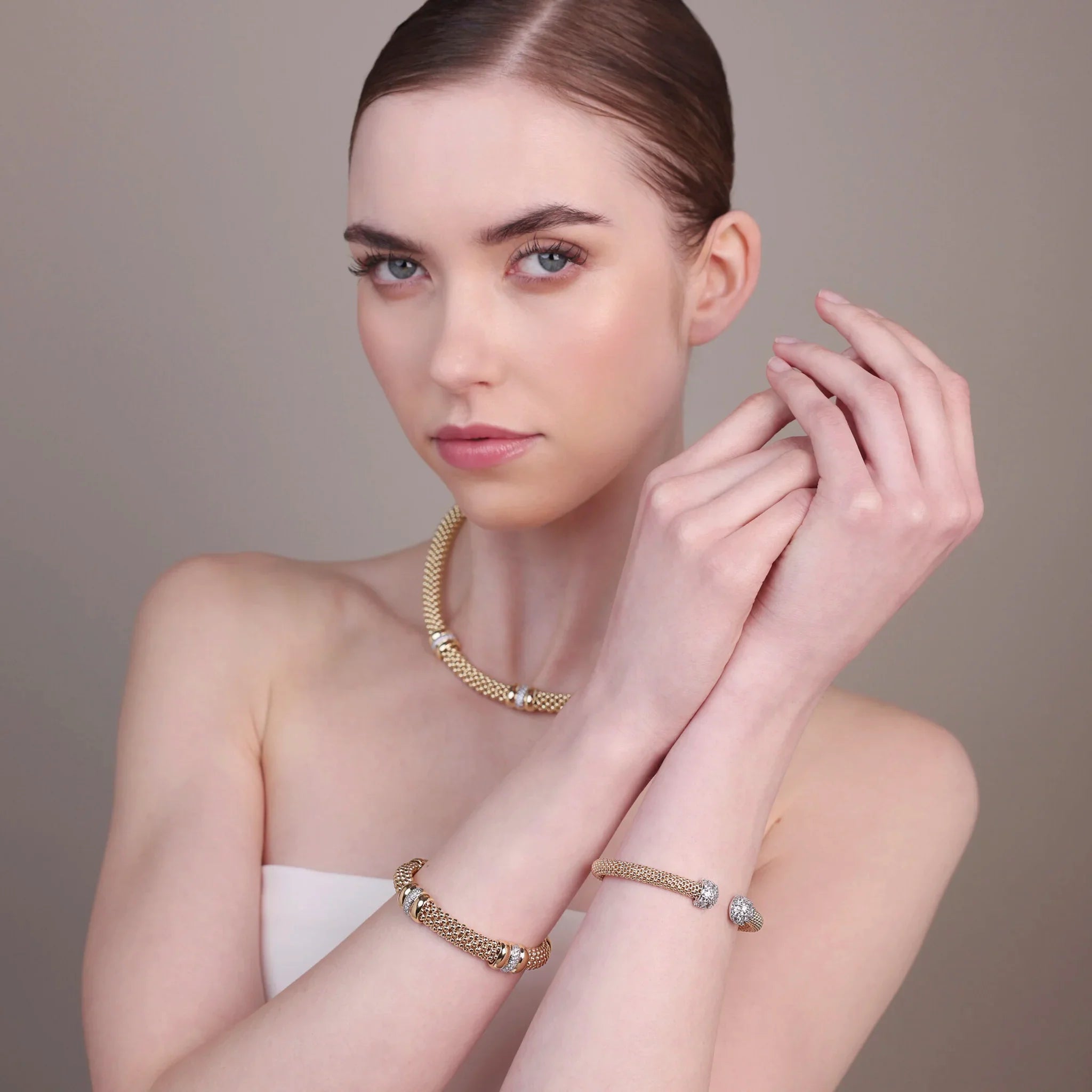 Bracciale rigido Bronzallure donna Maglia popcorn con pavè centrale