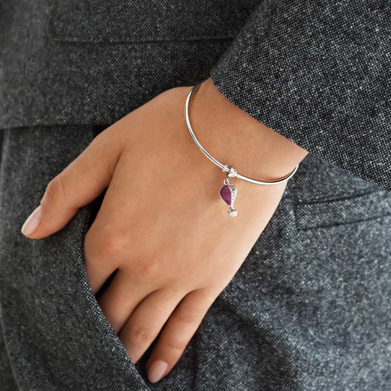 Charm Rosato Storie Mongolfiera zirconi e smalto viola