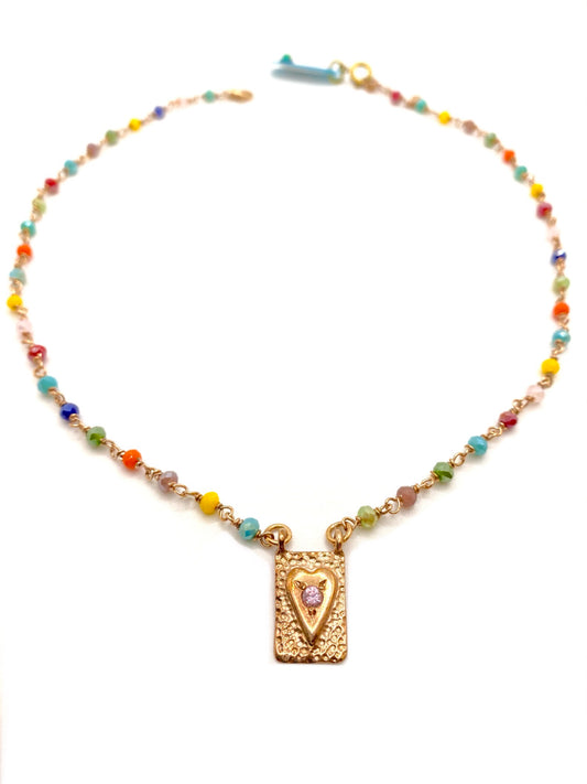 Collana Sacramore e cristalli multicolor con piastra centrale cuore