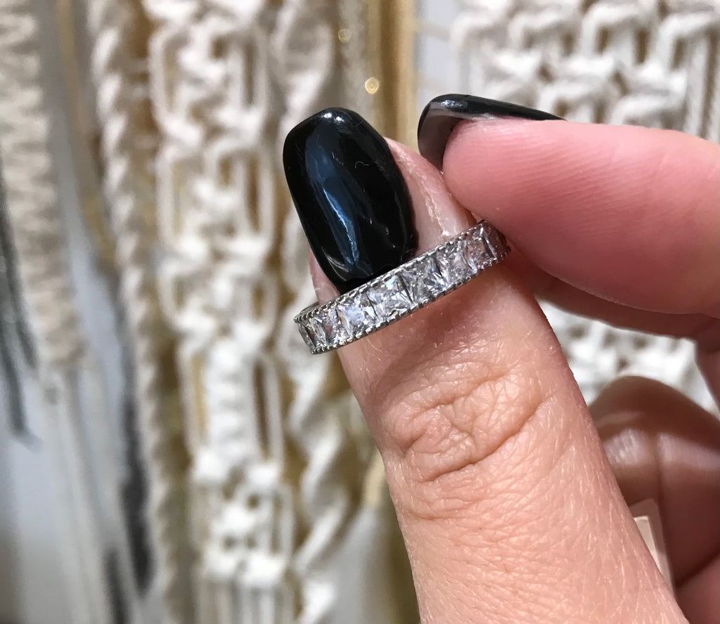 Anello Rocce Collection Fascia Zirconi Crystal